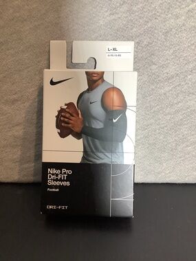 Nike Pro Dri-FIT Black Sleeves - L/XL Pack of 2